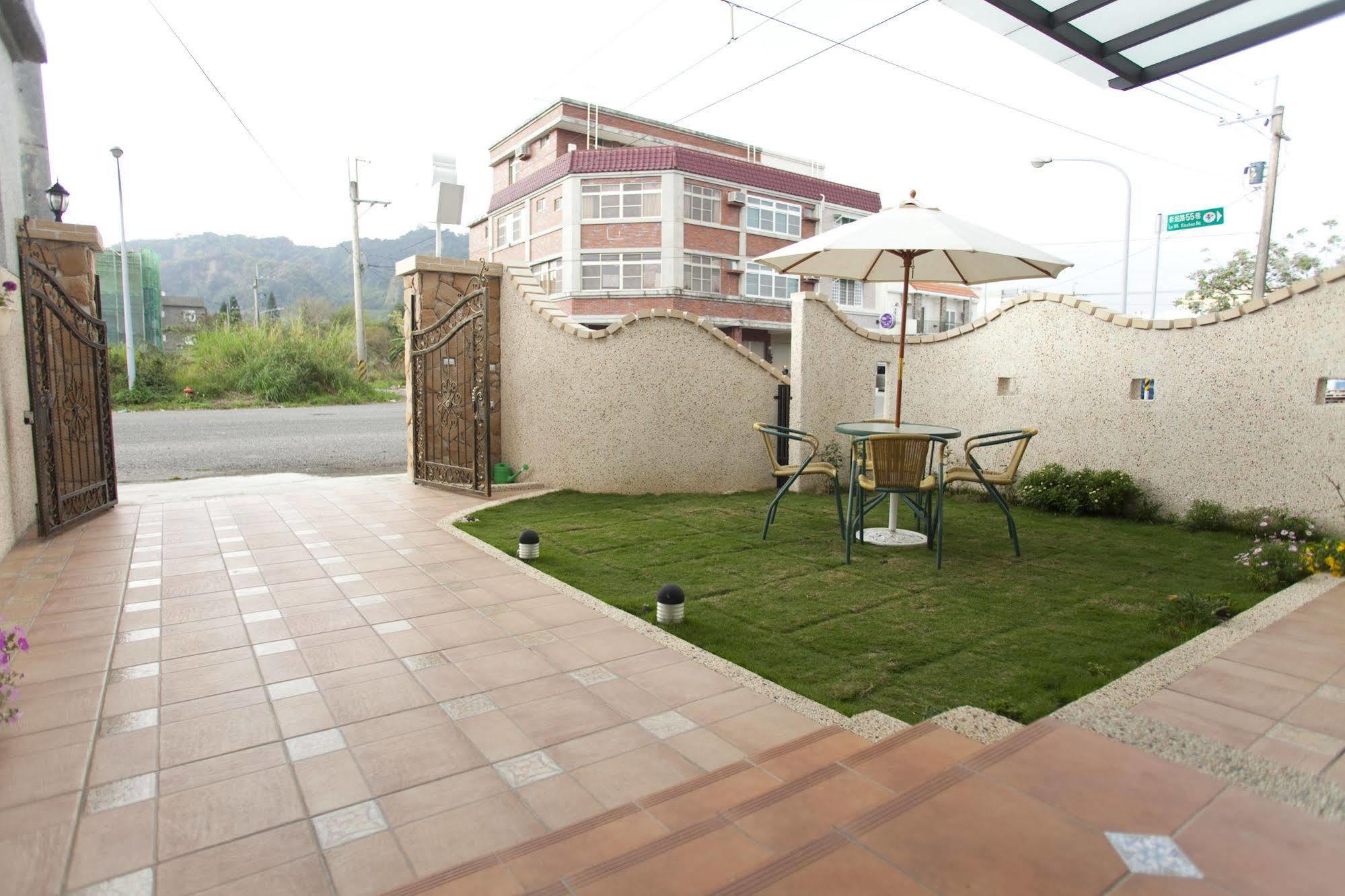 Blue Cotton Candy B&B Taitung Exterior foto